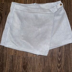 Stylish Grey Faux Suede Skort